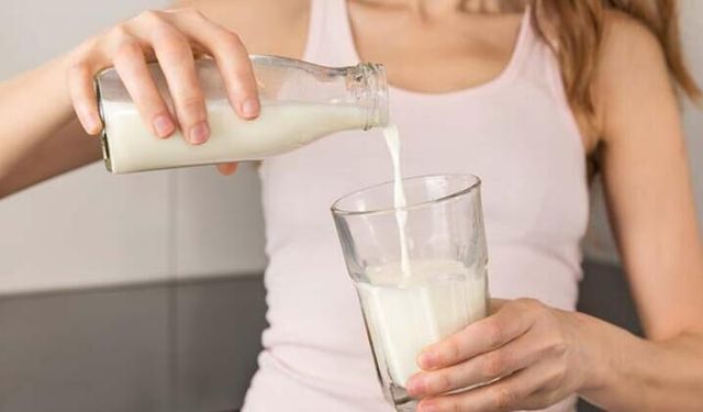 Yıllardır Yanlış Biliyormuşuz! Sindirim Sistemi İçin En Faydalı Süt Belli Oldu: Keçi Sütü Nasıl Tüketilmeli?
