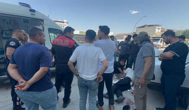 Terminal Caddesi’nde kan aktı! Suç aletleriyle kaçmaya çalışan şüphelilere yunus darbesi