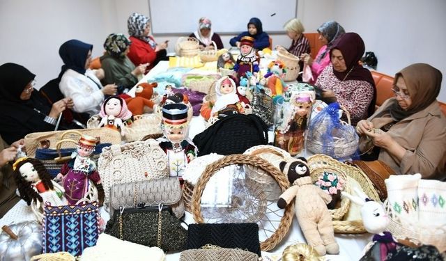 Unutulmaya yüz tutmuş geleneksel sanatları yaşatıyorlar