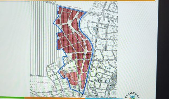 Yeşilyurt Belediyesi Çarmuzu Mahallesi'ndeki imar tereddütlerini giderdi