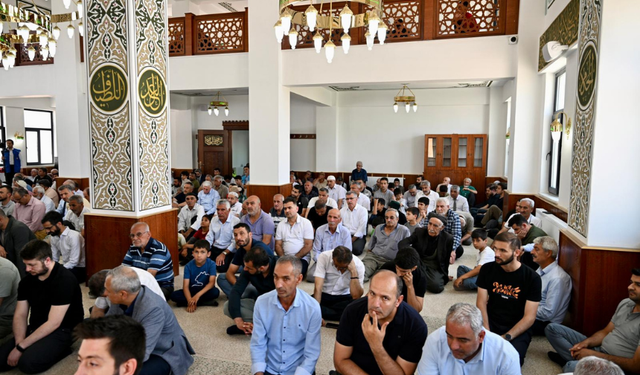 Yurt dışından gelen destekle ayağa kalktı