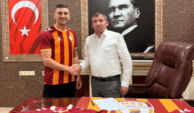 52 Orduspor'dan Yeşilyurt Spor'a tecrübeli transfer: İmzalar atıldı!