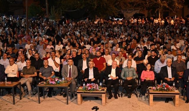 CHP’li Göçer Malatya’da festivalde açıkladı: "Sabah 05.00'te aradım, siyasi kimliğime bakmadı!"