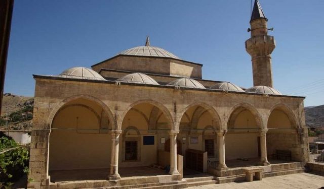 Hekimhan’ın asırlık mirası: Köprülü Mehmet Paşa Camii tarihe ışık tutuyor