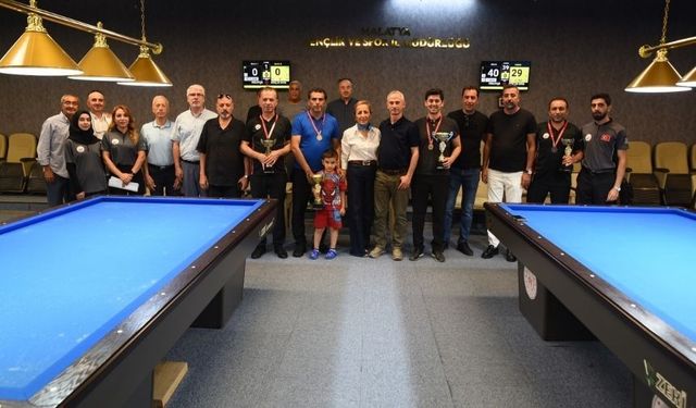 Istakalar 15 Temmuz için vuruldu: Malatya’da 3. Bant Bilardo Şampiyonası sona erdi!