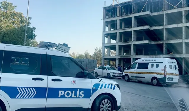 Malatya’da 25 yaşındaki işçi yüksekten düşerek ağır yaralandı