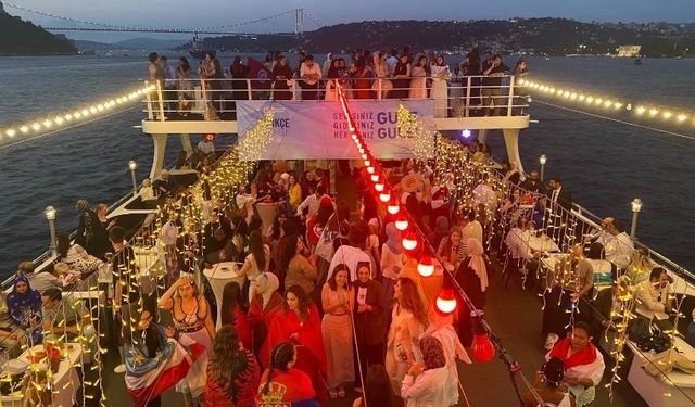 Malatya’da Türk kültürünü öğrendiler, Boğaz’da veda ettiler!