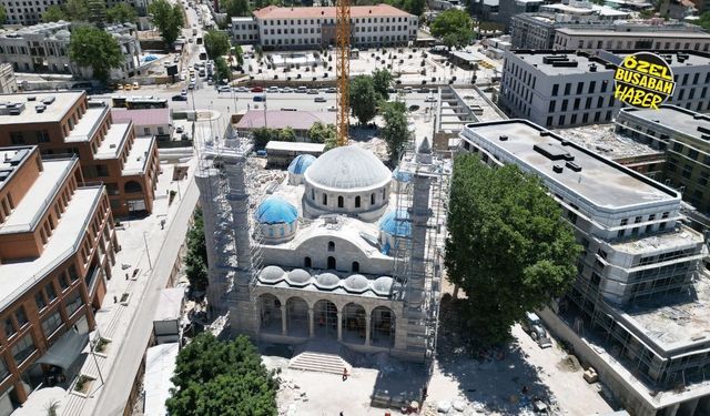 Malatya’nın yeraltından yerüstüne meydan okuyan projesi bitiyor: Yeni Cami’de son durum!
