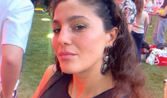 Seren Ay Çetin'den Güven Hokna'ya "Yaprak Dökümü" Cevabı: "Aman Ağzımızın Tadı Kaçmasın!"