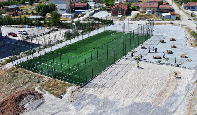 Yeşilyurt’ta saha mesaisi: Başkan Geçit çalışmaları yerinde inceledi