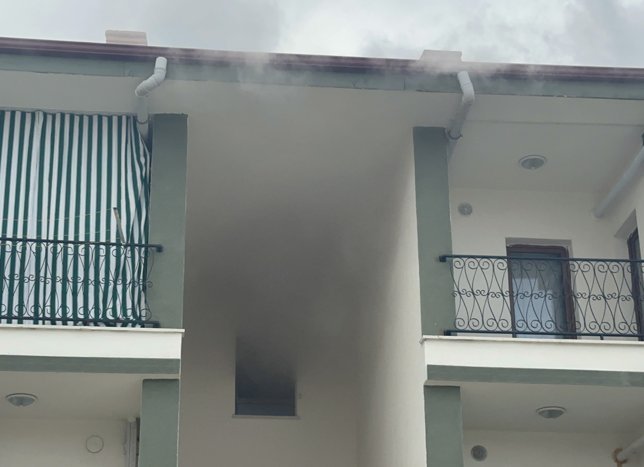 Malatya TOKİ konutlarında yangın paniği: Bina tahliye edildi!