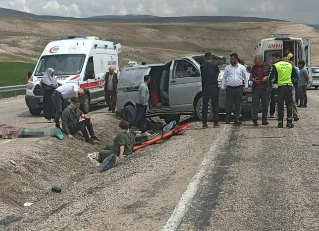 Malatya yolunda bayram faciası: 1 ölü, 8 yaralı!
