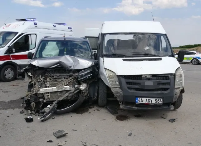 Malatya’da can pazarı! 2’si çocuk 8 yaralı hastaneye kaldırıldı