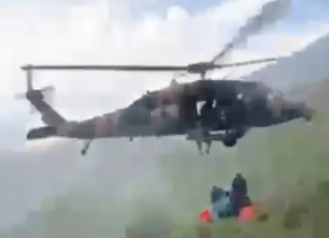 Beydağı’nda mantar toplarken kalp krizi geçiren şahsa askeri helikopter yetişti