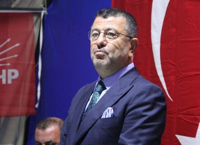 Yolsuzluk soruşturmasında 2. dalga: Oklar Veli Ağbaba’nın danışmanına döndü!