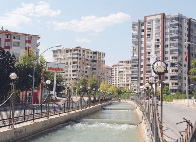 Bir zamanlar kayısı kokuyordu! Bostanbaşı nasıl "beton mezarlığına" dönüştü?