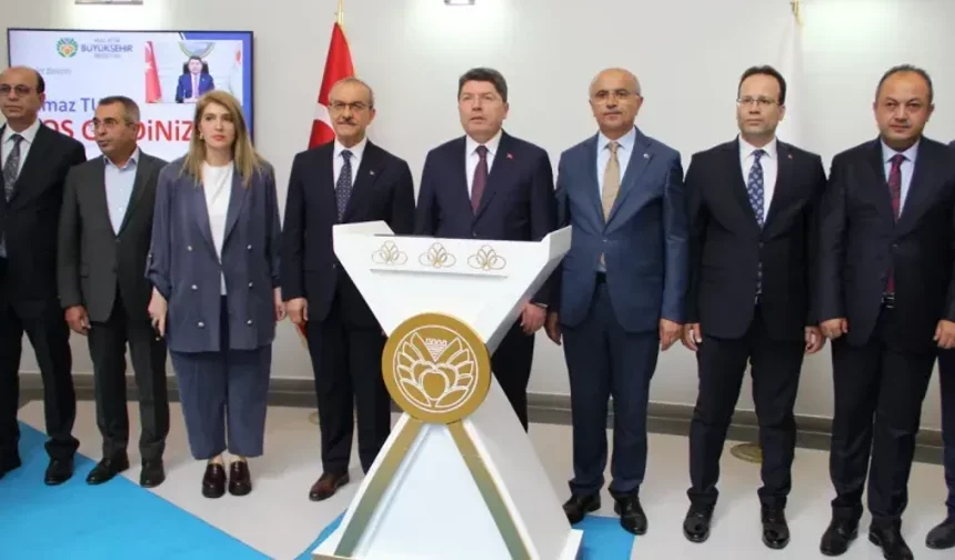 Adalet Bakanı Yılmaz Tunç, Malatya'da İlk temaslarını gerçekleştirdi