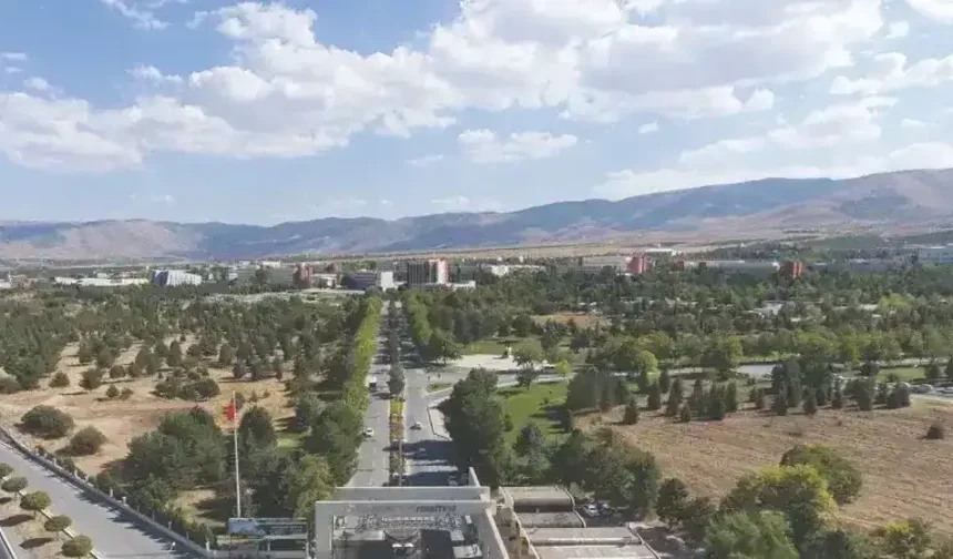 İnönü Üniversitesi öğrencileri için kılavuz! Online sistemlere erişim nasıl sağlanır?