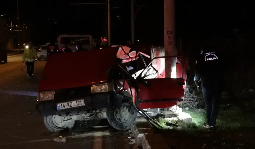 Malatya’da gece yarısı zincirleme kaza: 3 araç çarpıştı, 2 yaralı