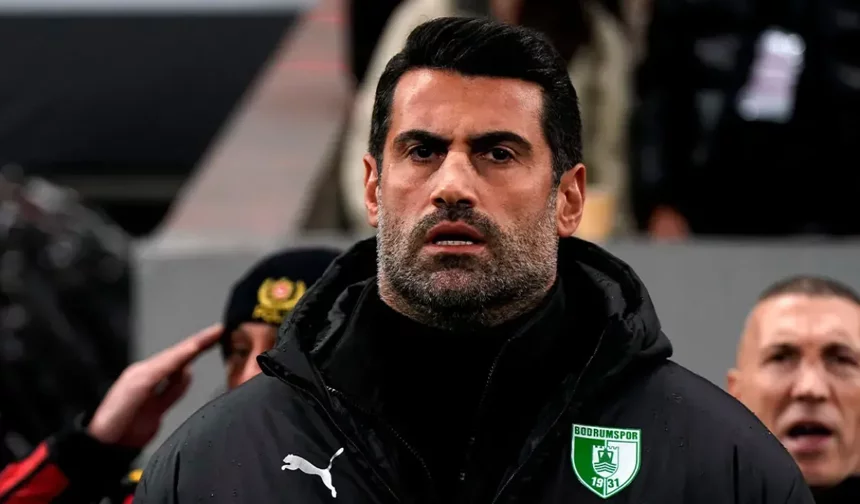 Volkan Demirel eldivenleri giydi, sosyal medya yıkıldı: "Hala Taş Çıkartır!"