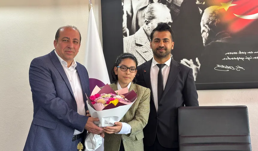 23 Nisan’da koltuğa oturdu: Küçük başkanın sözleri gündem oldu