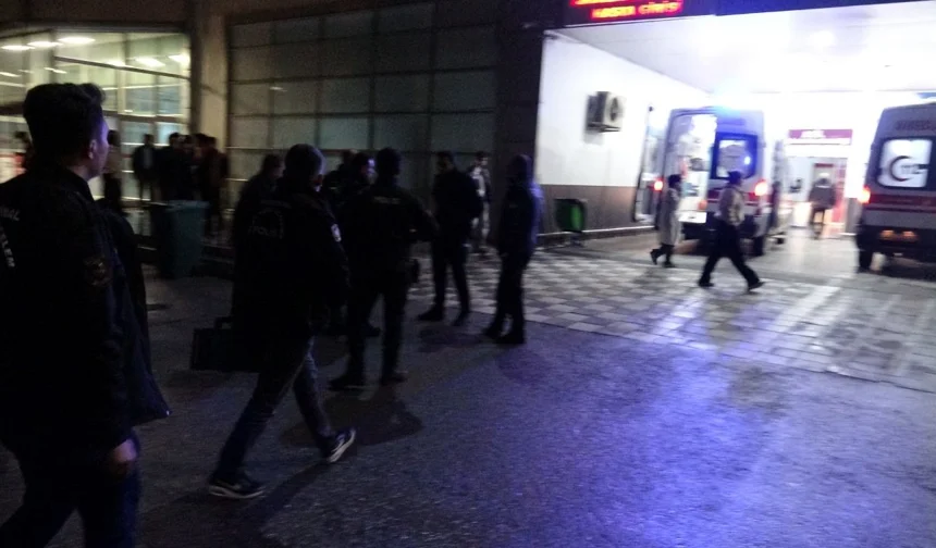 Akçadağ'da husumet kanlı bitti: Yaralılar hastanede