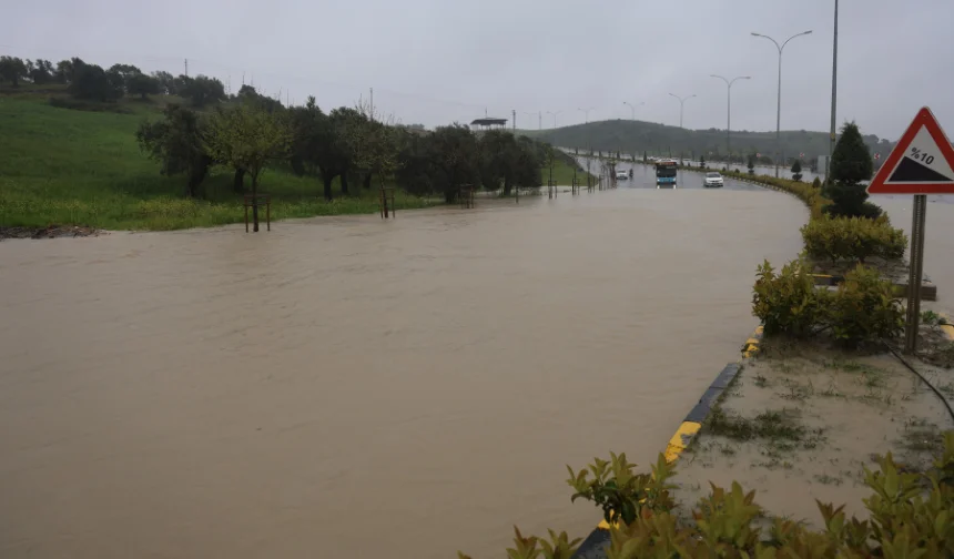Eğitime yağış engeli: Okullar 1 gün tatil