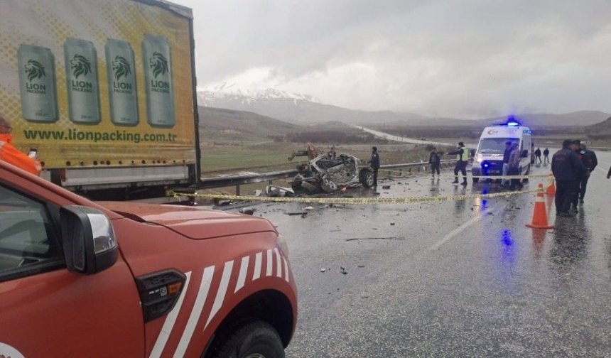 Malatya’da feci kaza: 3 kişi hayatını kaybetti, 1 kişi yaralandı