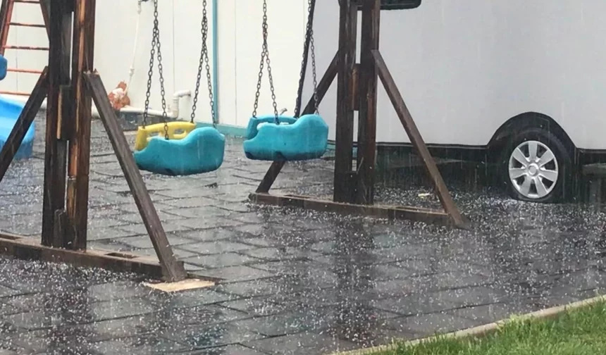 Malatya’da sağanak sonrası dolu sürprizi