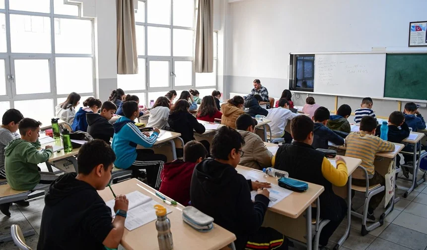 Malatya’da yarın okullar tatil mi? 24 Nisan’da eğitim devam edecek mi?