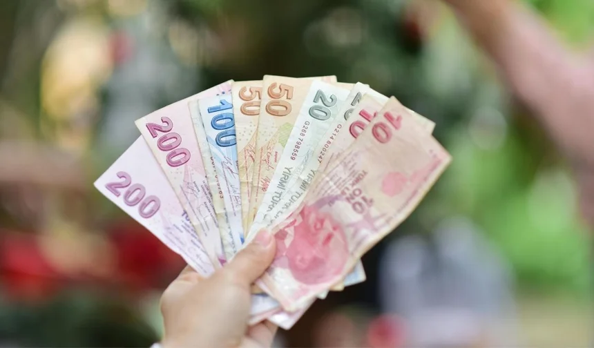 Malatyalı emekliler dikkat! Bayram ikramiyesinde son karar açıklandı