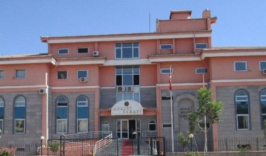 Gölbaşı Cumhuriyet Başsavcılığı düğmeye bastı: 9 eve eş zamanlı operasyon!