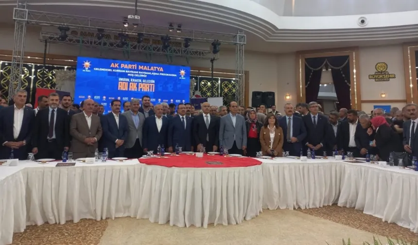 AK Parti’nin bayramlaşma töreninde seçim mesajı! “Malatya tekrar ilk üçte yer alacak”