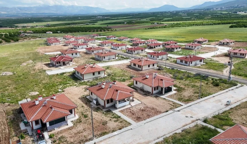 Akçadağ Kotangölü Mahallesi yeniden inşa edildi