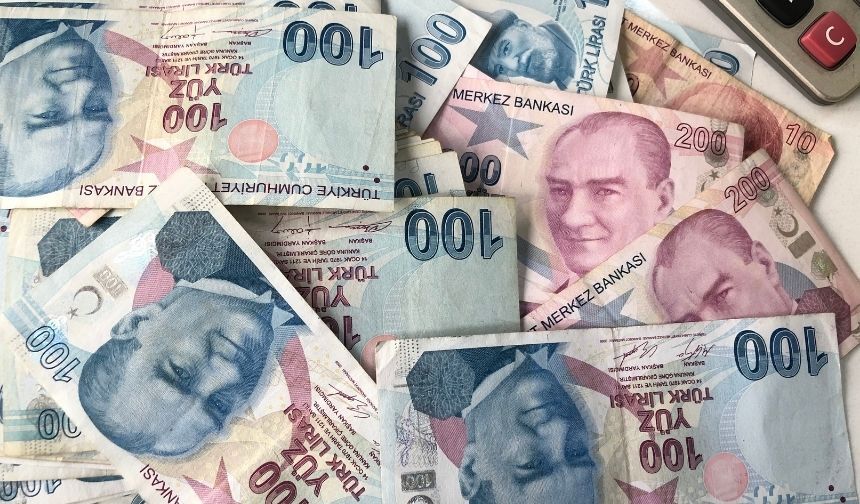 Bakan Işıkhan tarih verdi: Emekli maaşı ve bayram ikramiyesi ne zaman yatacak?