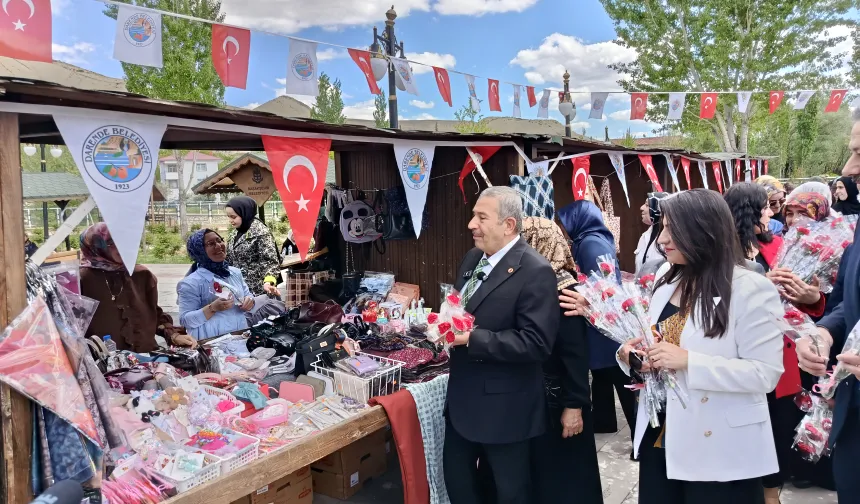 Darende’de anneler günü şenliği başladı