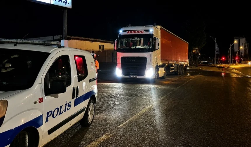 Darende’de TIR dehşeti! Kanlar içinde bırakıp kaçtı