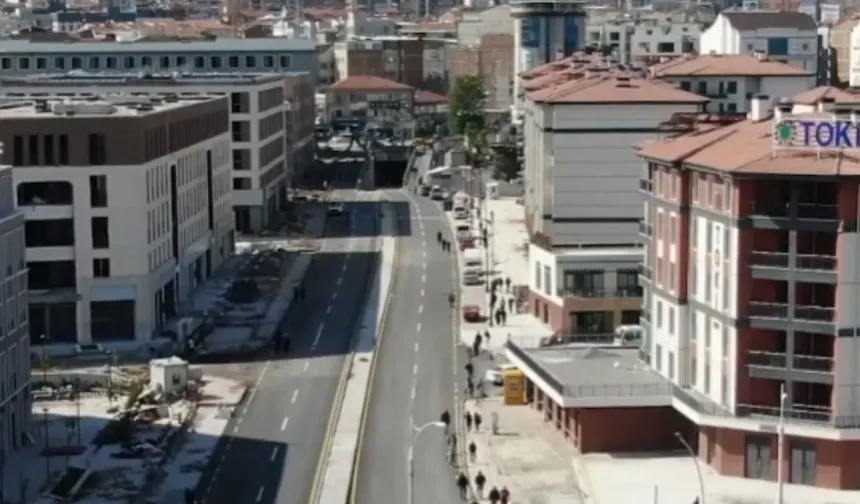Emeksiz Caddesi trafiğe açıldı