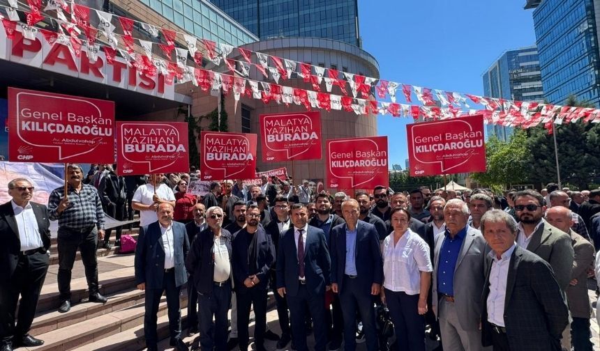 İhraç edilen Malatyalı Başkandan Ankara’da gövde gösterisi!