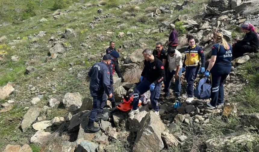 Pütürge’de kayalıklardan düşen 80 yaşındaki kadın kurtarıldı