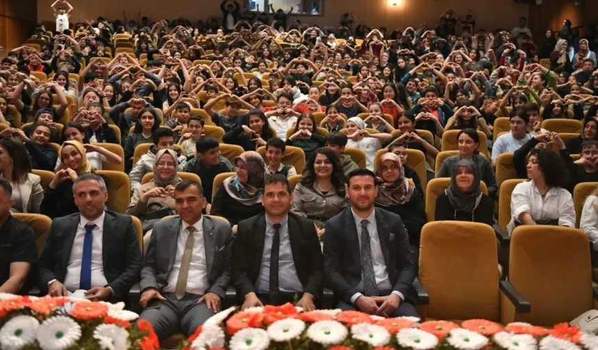 Yeşilyurt’ta genç beyinler yarıştı