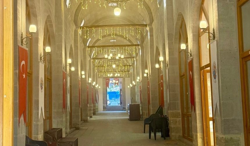 500 yıllık Tarihi Yusuf Paşa Bedesteni açılıyor