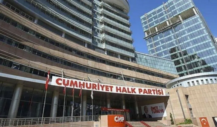 CHP'de ihraç depremi: Veli Ağbaba ve 8 milletvekili disipline sevk edildi!