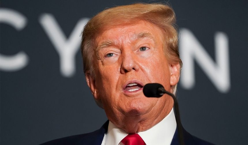 Hürmüz Boğazı'nda abluka kırıldı: Trump petrol gemilerinin yeni güzergahını paylaştı