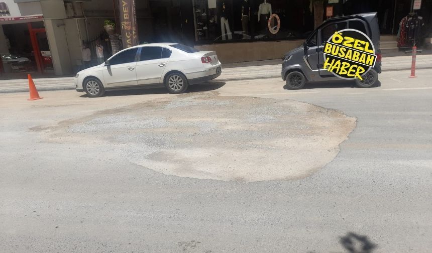 Kernek’te o cadde aniden çöktü! Gizemli çöküntünün ardındaki gerçek ne çıktı?