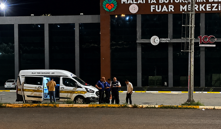 Malatya Orduzu Pınarbaşı’nda gece yarısı dehşeti: 2 kişi bıçaklandı!