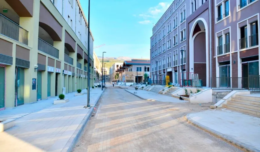 Malatya’da çarşıya gidecekler dikkat! Yer altı otoparkları pazartesi açılıyor