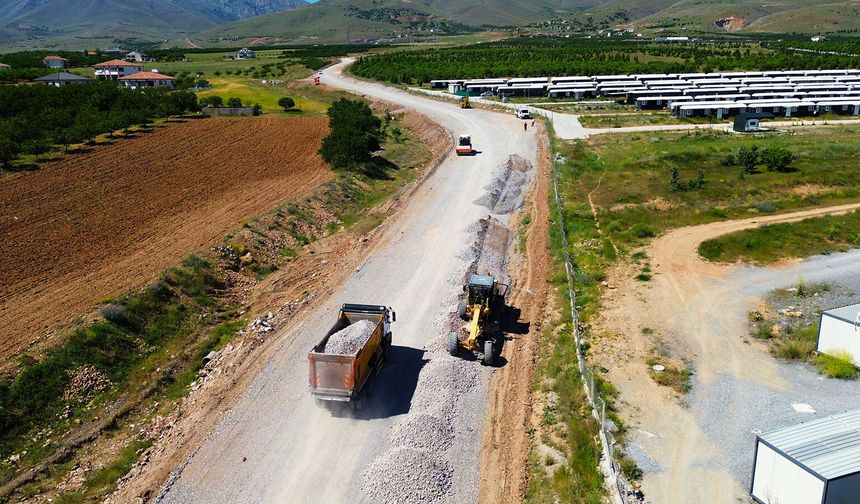 Malatya’da ulaşımı kısaltacak yeni rota! Tam 5 mahalleyi birleştiriyor
