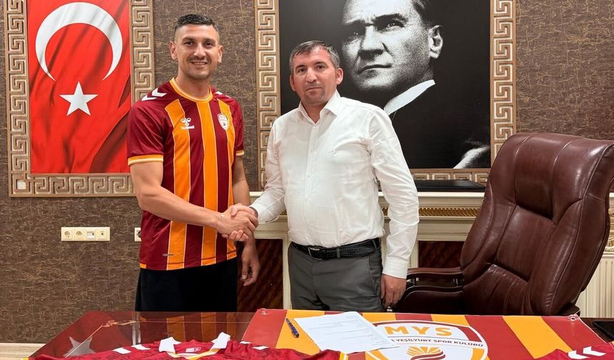 52 Orduspor'dan Yeşilyurt Spor'a tecrübeli transfer: İmzalar atıldı!