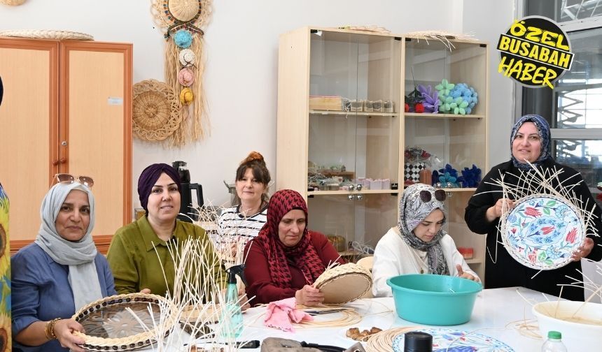 Antidepresan yerine rattan örgüsü: Malatya'da "Bitkisel Örücülük" kursu kadınlara şifa oluyor